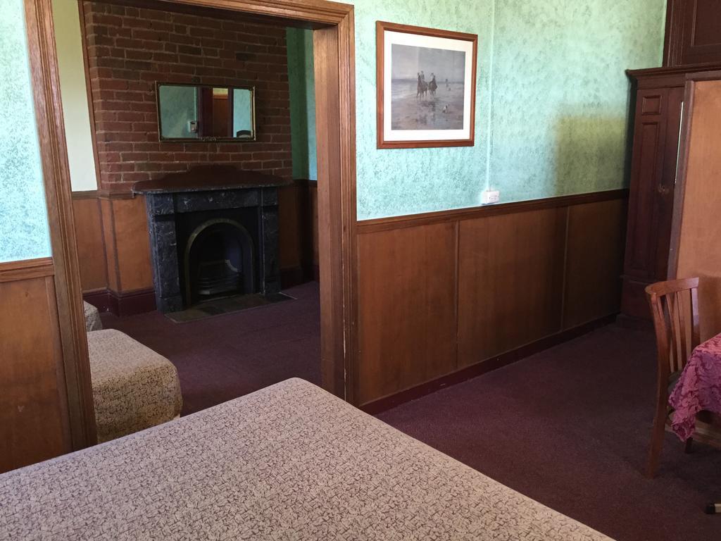 Criterion Hotel-Motel Rockhampton Room photo